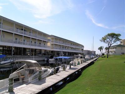 фото отеля Sandpiper Cove