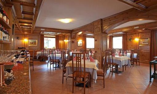 фото отеля Hotel Krone Livigno