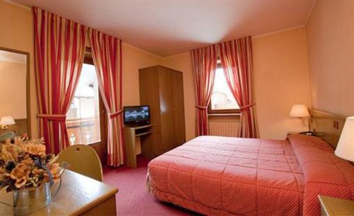 фото отеля Hotel Krone Livigno
