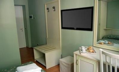 фото отеля Room 4 You