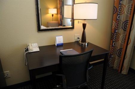 фото отеля Holiday Inn Express Chandler - Phoenix