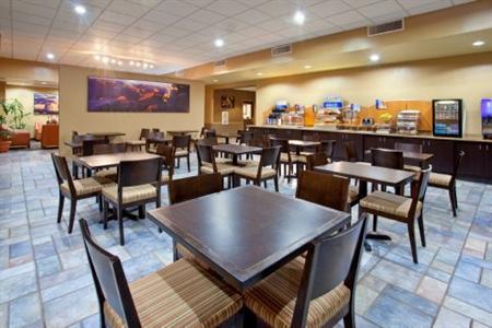 фото отеля Holiday Inn Express Chandler - Phoenix