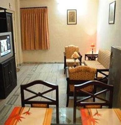 фото отеля At Home Serviced Apartments