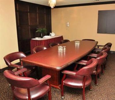 фото отеля Prestige Hotel Vernon (Canada)