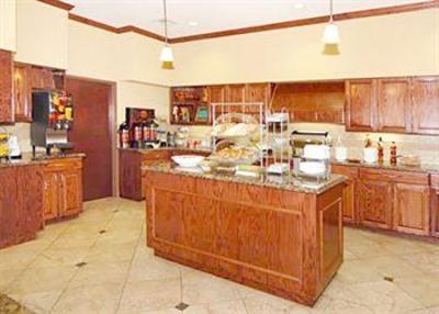фото отеля Comfort Suites College Station