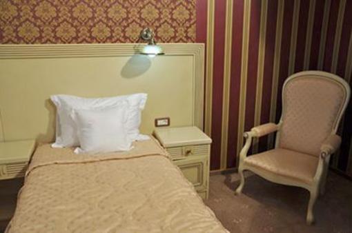 фото отеля Majestic Hotel Iasi