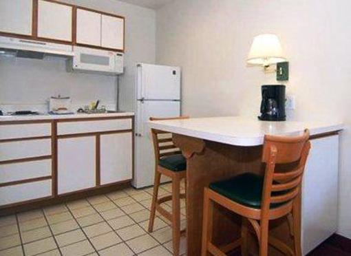 фото отеля Suburban Extended Stay Albuquerque