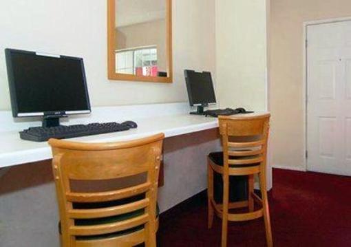 фото отеля Suburban Extended Stay Albuquerque