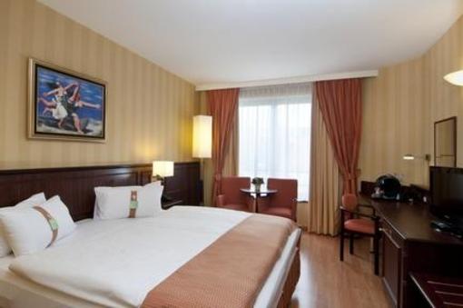 фото отеля Holiday Inn Brussels Schuman