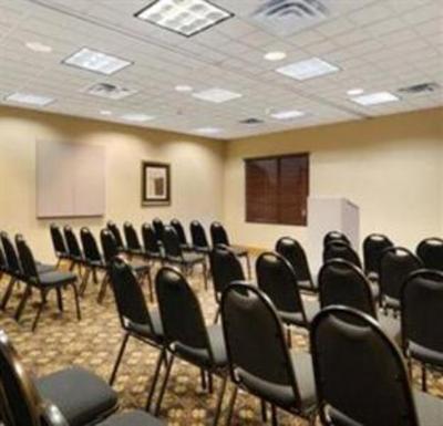 фото отеля Wingate Inn DFW North Irving