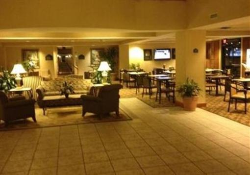 фото отеля Wingate Inn DFW North Irving
