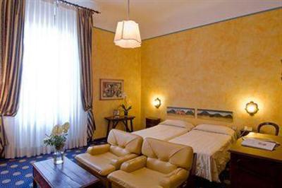 фото отеля Croce di Malta Hotel