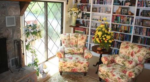 фото отеля The Foxtrot Bed and Breakfast