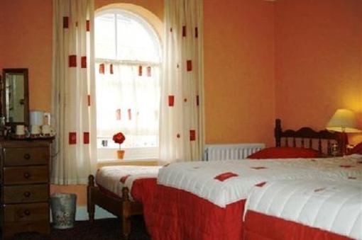 фото отеля Sandford House Hotel