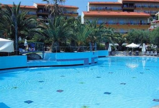 фото отеля Lagomandra Beach Hotel