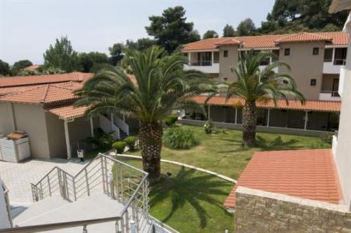 фото отеля Lagomandra Beach Hotel