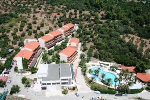 фото отеля Lagomandra Beach Hotel
