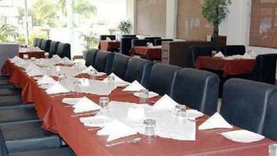фото отеля Riviera Executive Hotel Aurangabad