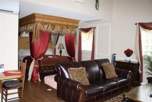 фото отеля Woodrow House Bed and Breakfast