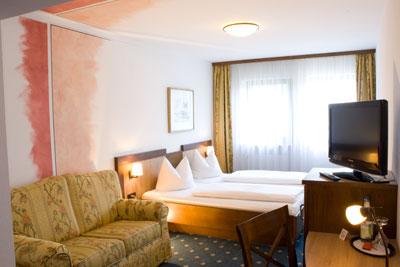 фото отеля Hotel Sindersdorfer Hof Hilpoltstein