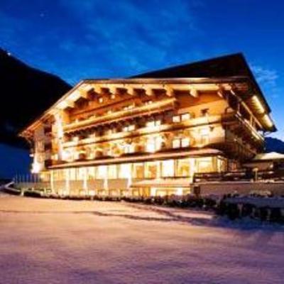 фото отеля Bergland Gasthof Hotel Pertisau
