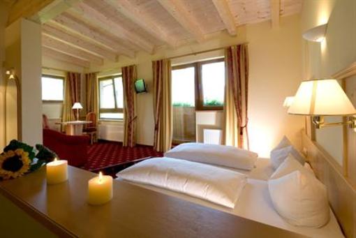 фото отеля Bergland Gasthof Hotel Pertisau