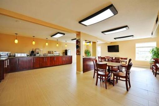 фото отеля Best Western on the Island
