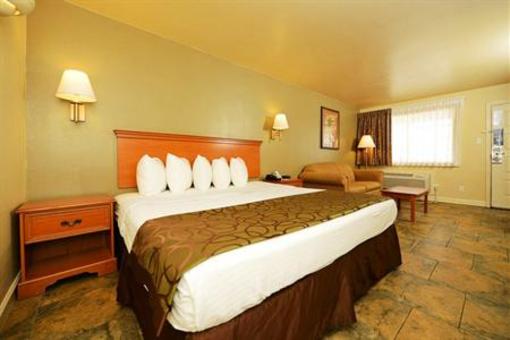 фото отеля Best Western on the Island