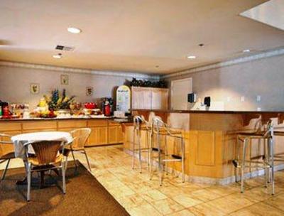 фото отеля Days Inn Airport San Jose (California)