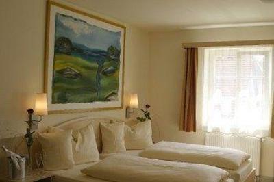 фото отеля Hotel Gasthof Zum Ochsen Ehingen