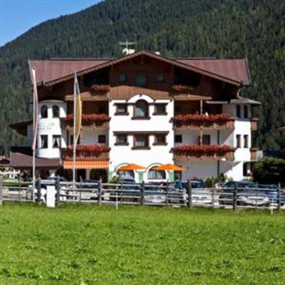 фото отеля Hotel Zum Grunen Tor