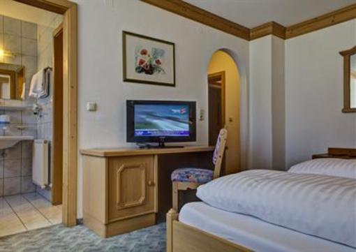 фото отеля Hotel Zum Grunen Tor