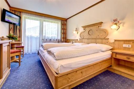 фото отеля Hotel Zum Grunen Tor