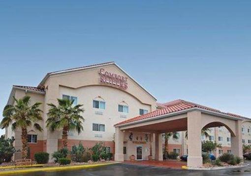 фото отеля Comfort Suites Peoria Sports Complex