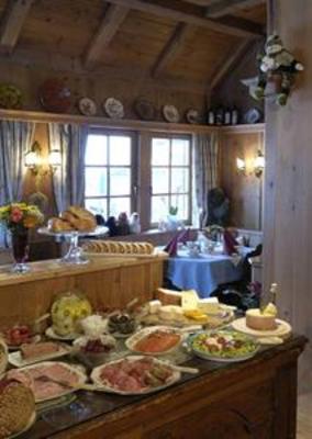 фото отеля Schlosshotel Bergschlossl Sankt Anton am Arlberg