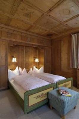 фото отеля Schlosshotel Bergschlossl Sankt Anton am Arlberg