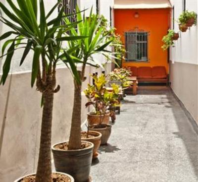фото отеля Enjoy Hostels
