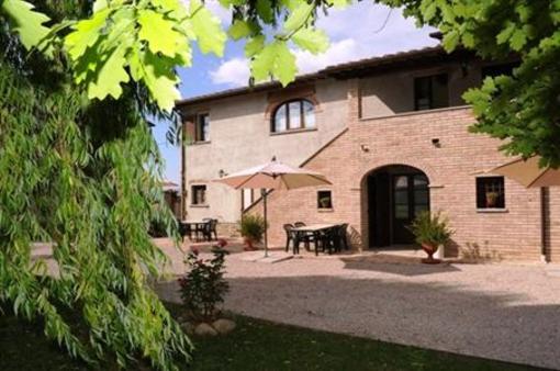 фото отеля Agriturismo Podere Casenove