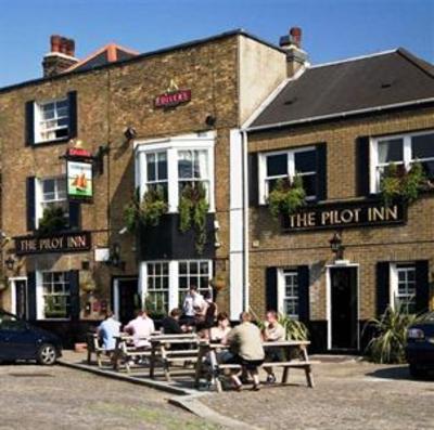 фото отеля Pilot Inn
