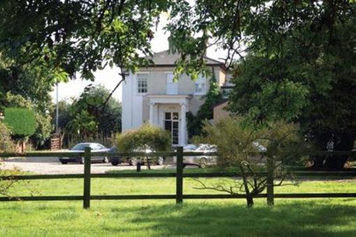 фото отеля BEST WESTERN The Gatehouse Hotel
