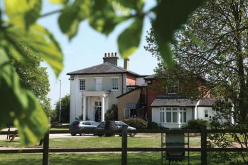 фото отеля BEST WESTERN The Gatehouse Hotel