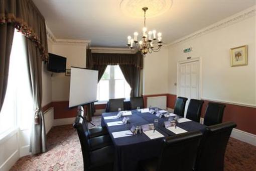 фото отеля BEST WESTERN The Gatehouse Hotel