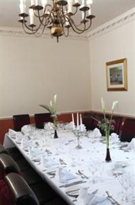 фото отеля BEST WESTERN The Gatehouse Hotel