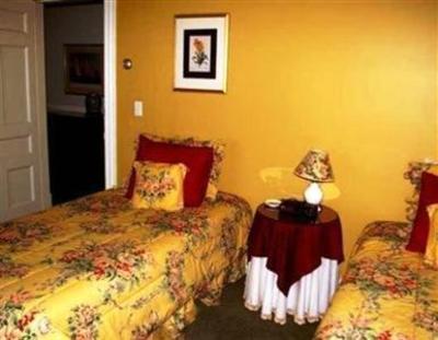 фото отеля Brewster House Bed & Breakfast