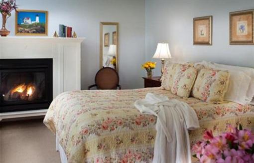 фото отеля Brewster House Bed & Breakfast