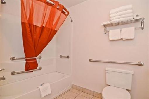 фото отеля BEST WESTERN Sky Way Inn & Suites