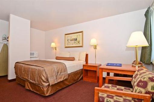 фото отеля BEST WESTERN Sky Way Inn & Suites