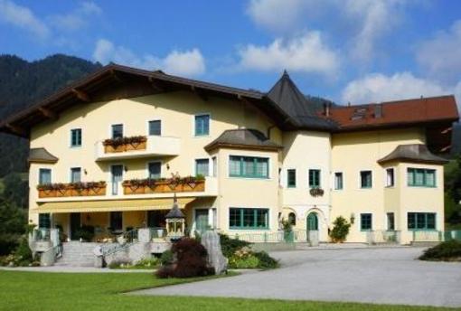 фото отеля Wieshof Appartements St. Johann im Pongau