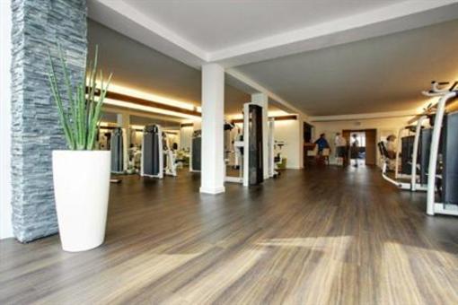 фото отеля Racket Inn Sporthotel