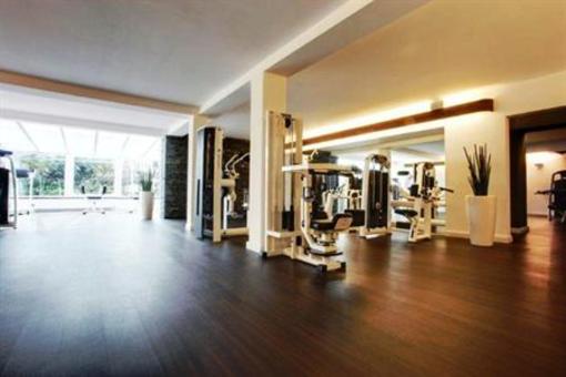 фото отеля Racket Inn Sporthotel
